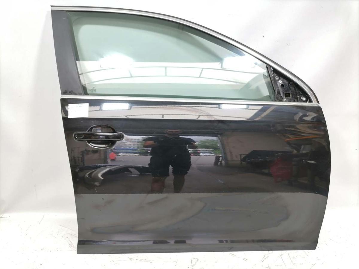 VW Golf 5 1K original Tür vorn rechts Beifahrertür L041 Brilliantschwarz Kombi Bj.2008